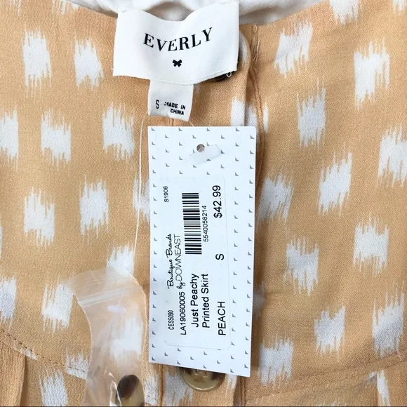🌷EVERLY | Just Peachy Printed Skirt NWT - Picture 4 of 4